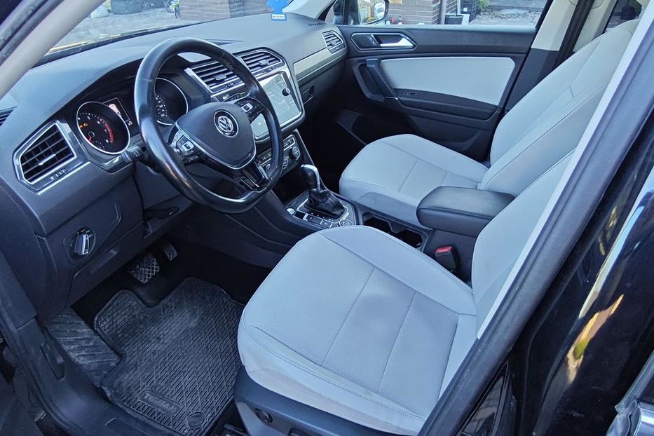 Продам Volkswagen Tiguan SEL 2018 года в г. Верхнеднепровск, Днепропетровская область