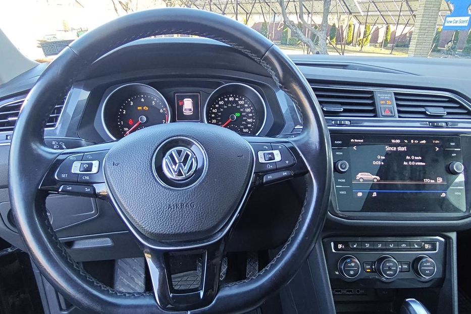 Продам Volkswagen Tiguan SEL 2018 года в г. Верхнеднепровск, Днепропетровская область
