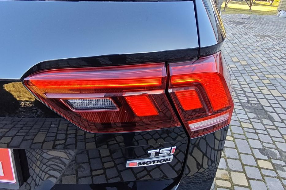 Продам Volkswagen Tiguan SEL 2018 года в г. Верхнеднепровск, Днепропетровская область