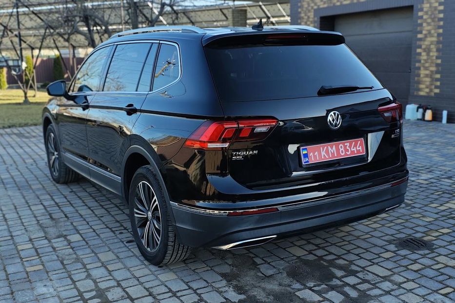 Продам Volkswagen Tiguan SEL 2018 года в г. Верхнеднепровск, Днепропетровская область