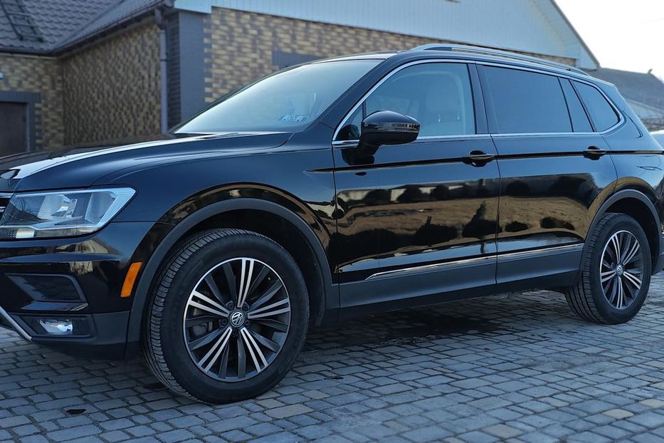 Продам Volkswagen Tiguan SEL 2018 года в г. Верхнеднепровск, Днепропетровская область