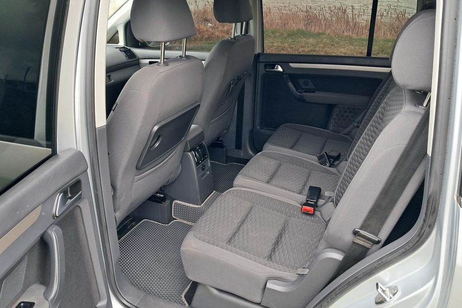 Продам Volkswagen Touran Restailing 2007 года в г. Гайсин, Винницкая область