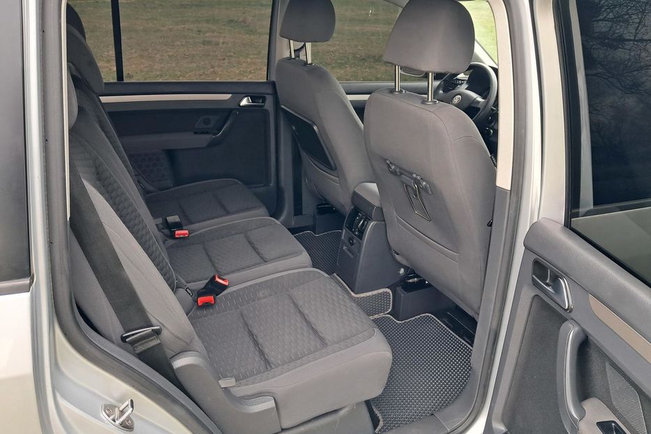 Продам Volkswagen Touran Restailing 2007 года в г. Гайсин, Винницкая область