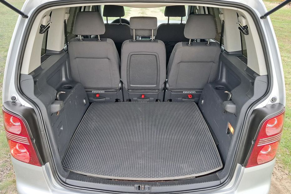 Продам Volkswagen Touran Restailing 2007 года в г. Гайсин, Винницкая область