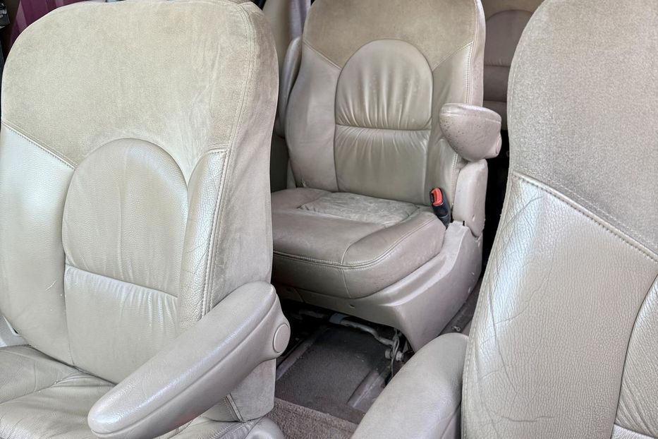 Продам Chrysler Grand Voyager 2001 года в Житомире