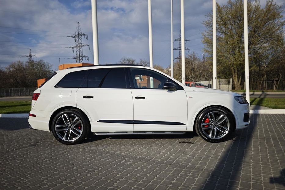 Продам Audi Q7 Prestige 2016 года в Днепре
