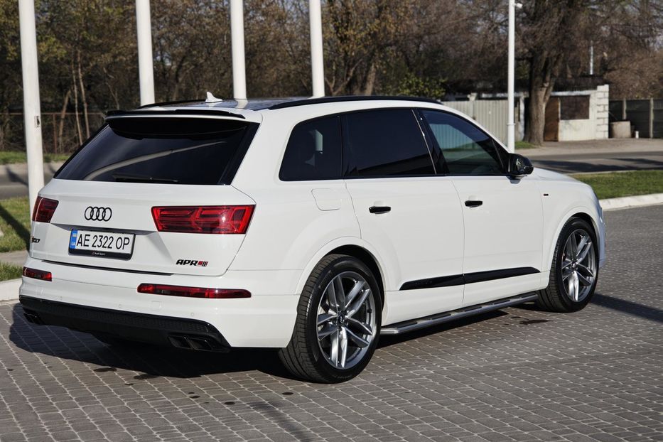 Продам Audi Q7 Prestige 2016 года в Днепре