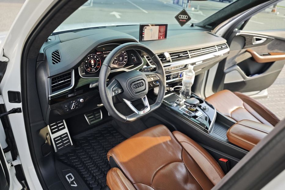 Продам Audi Q7 Prestige 2016 года в Днепре