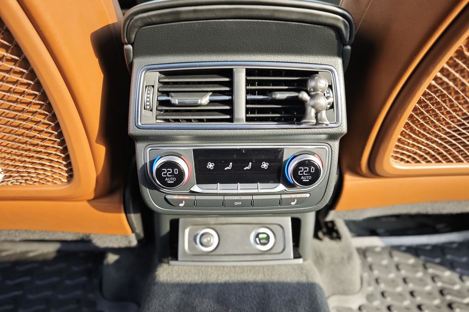 Продам Audi Q7 Prestige 2016 года в Днепре