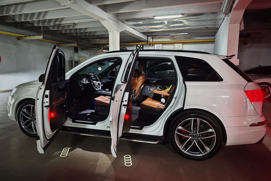 Продам Audi Q7 Prestige 2016 года в Днепре