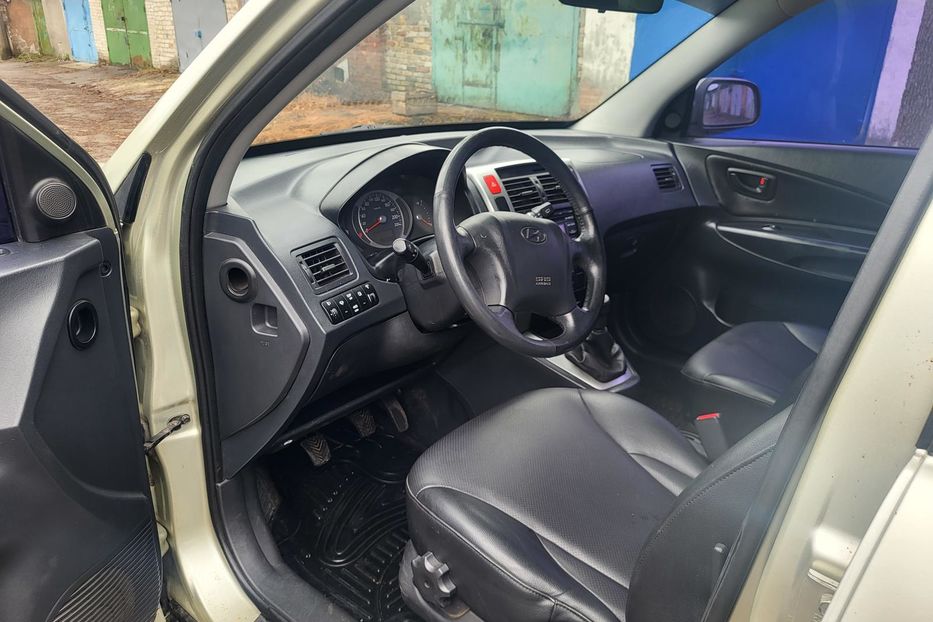 Продам Hyundai Tucson 2008 года в Харькове