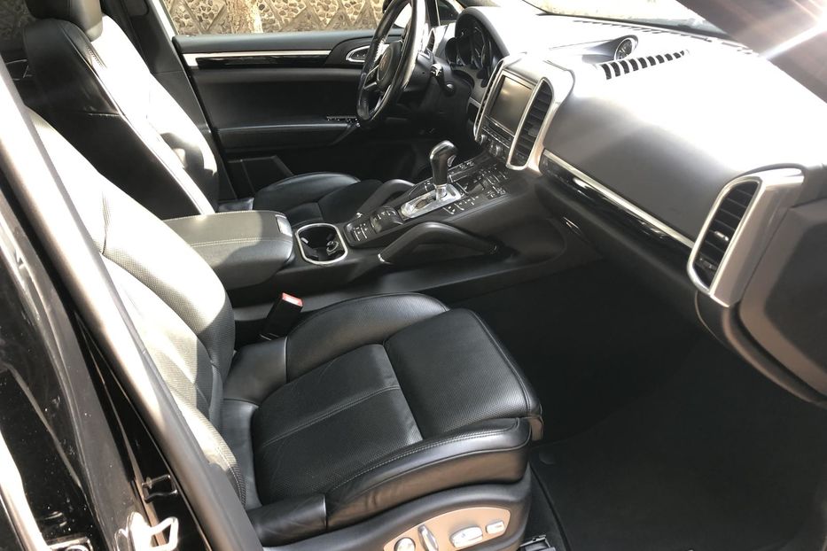 Продам Porsche Cayenne 2015 года в Одессе