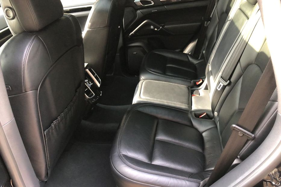 Продам Porsche Cayenne 2015 года в Одессе