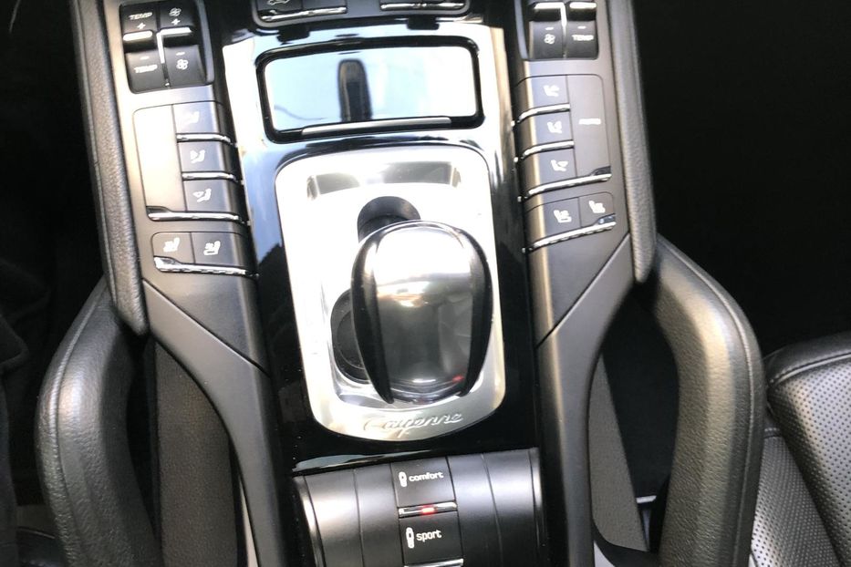 Продам Porsche Cayenne 2015 года в Одессе