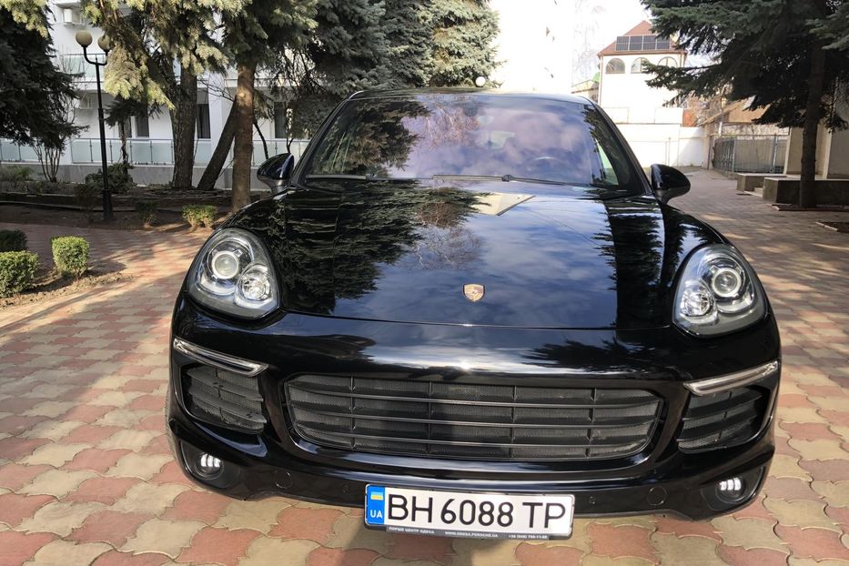 Продам Porsche Cayenne 2015 года в Одессе