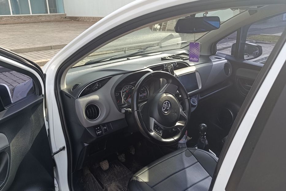 Продам Toyota Yaris 2014 года в Сумах