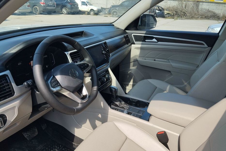 Продам Volkswagen Atlas 2022 года в Житомире