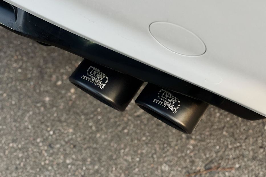 Продам BMW 2 Series 228i Xdrive 2015 года в Луцке