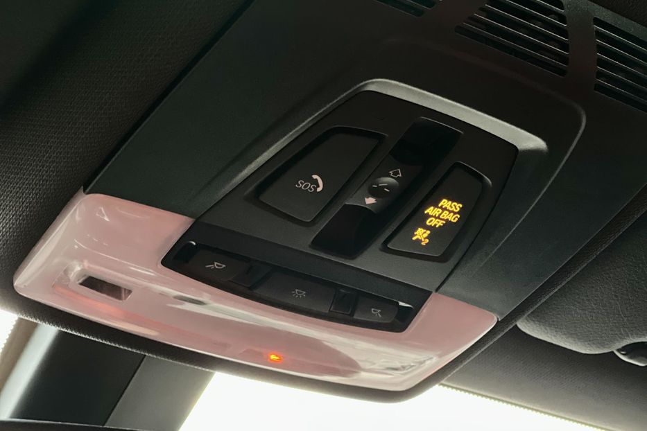 Продам BMW 2 Series 228i Xdrive 2015 года в Луцке