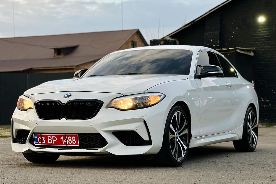 Продам BMW 2 Series 228i Xdrive 2015 года в Луцке
