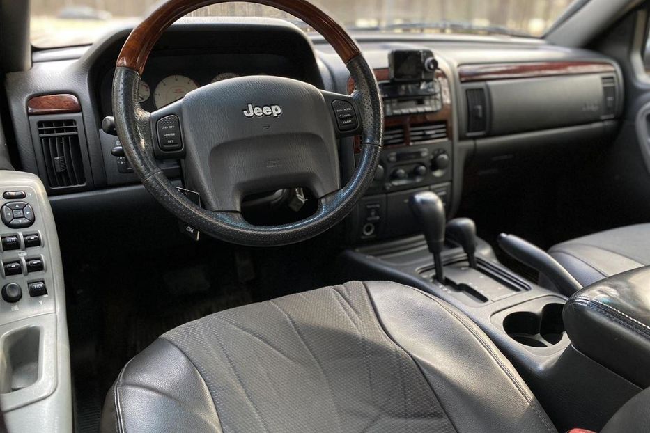 Продам Jeep Cherokee 2003 года в Сумах