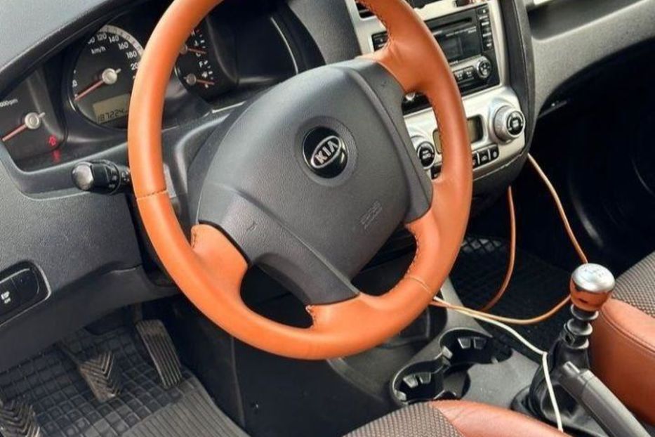 Продам Kia Sportage 2007 года в Харькове