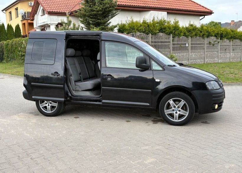 Продам Volkswagen Caddy пасс. 2006 года в г. Ивано-франково, Львовская область