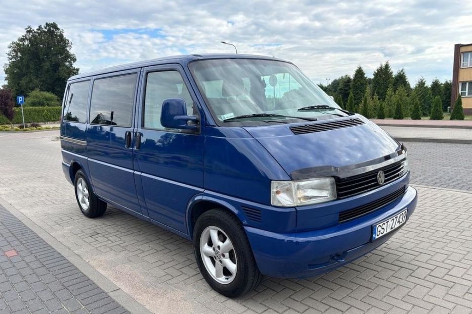 Продам Volkswagen T4 (Transporter) пасс. 2002 года в Харькове