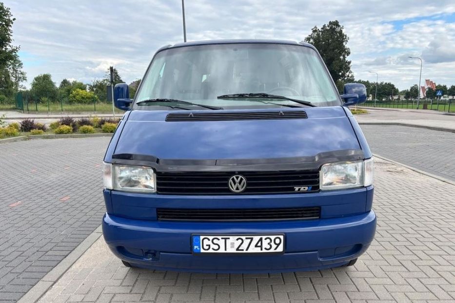 Продам Volkswagen T4 (Transporter) пасс. 2002 года в Харькове