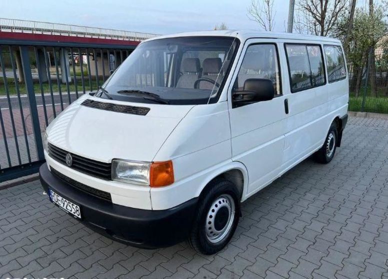 Продам Volkswagen T4 (Transporter) пасс. 2000 года в Запорожье