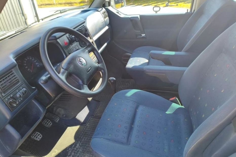 Продам Volkswagen Caravella 2001 года в г. Бахмутское, Донецкая область