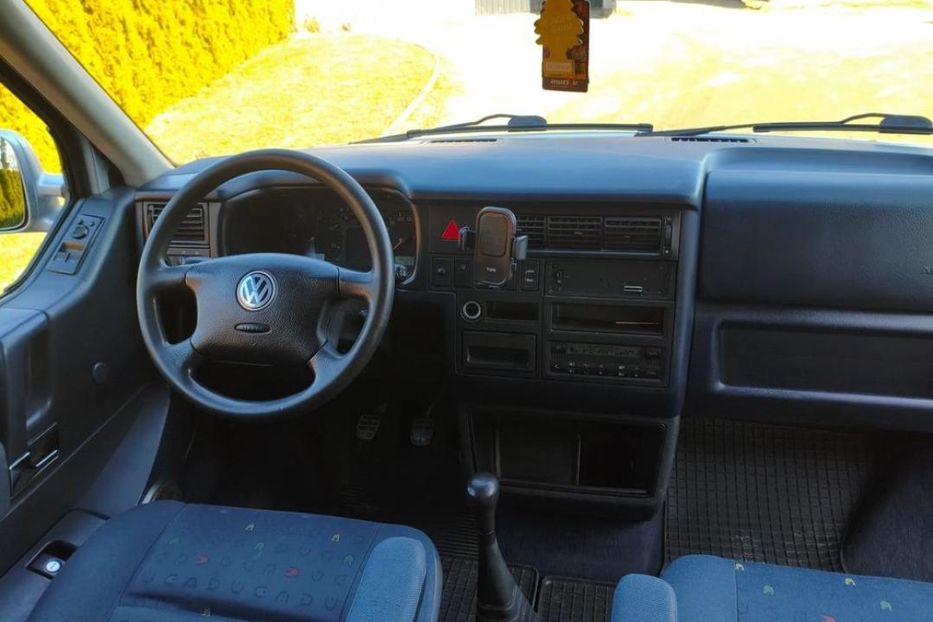 Продам Volkswagen Caravella 2001 года в г. Бахмутское, Донецкая область