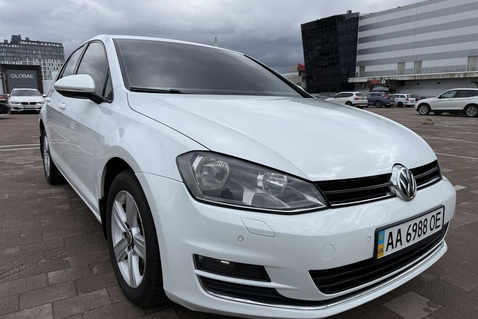Продам Volkswagen Golf VII 2013 года в Житомире