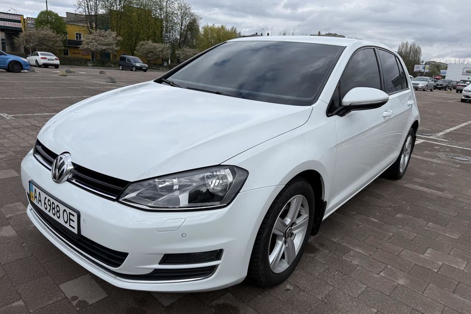 Продам Volkswagen Golf VII 2013 года в Житомире