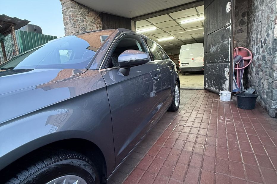 Продам Audi A3 2015 года в г. Канев, Черкасская область