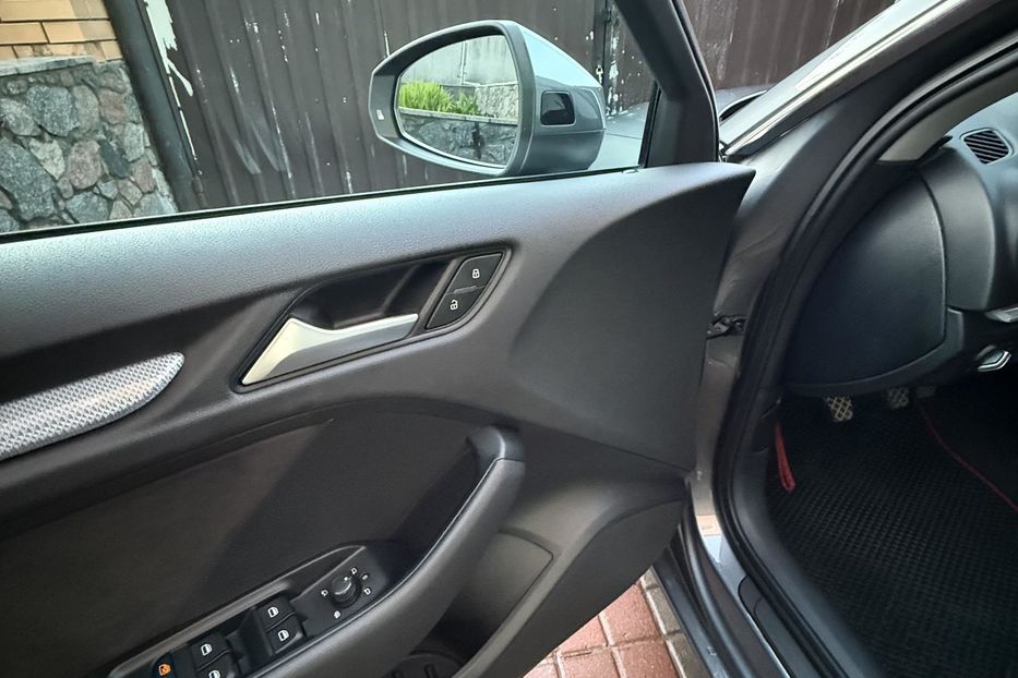 Продам Audi A3 2015 года в г. Канев, Черкасская область