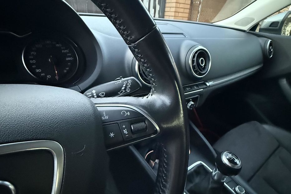 Продам Audi A3 2015 года в г. Канев, Черкасская область