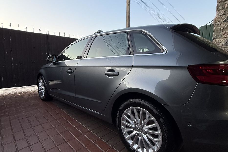 Продам Audi A3 2015 года в г. Канев, Черкасская область