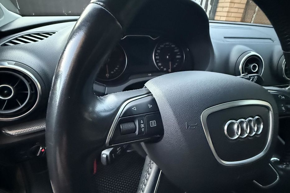 Продам Audi A3 2015 года в г. Канев, Черкасская область
