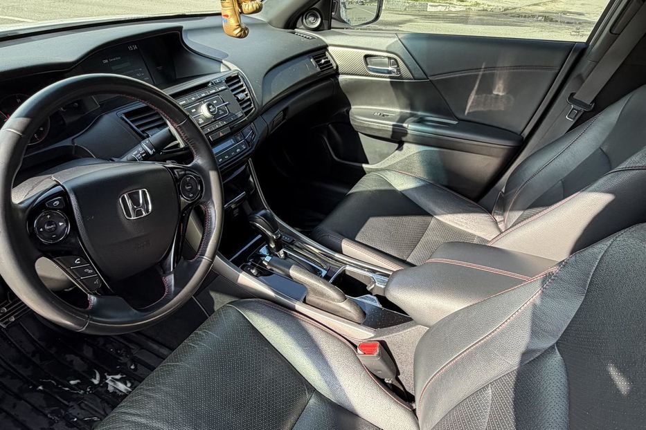 Продам Honda Accord Sport 2017 года в Харькове