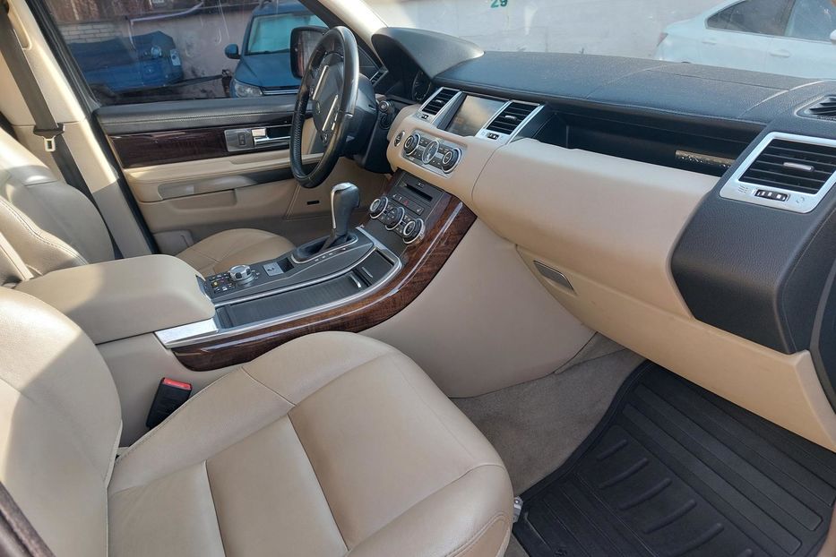 Продам Land Rover Range Rover Sport Дизель 2011 года в Киеве