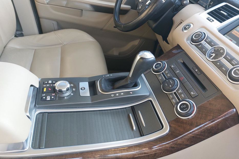Продам Land Rover Range Rover Sport Дизель 2011 года в Киеве
