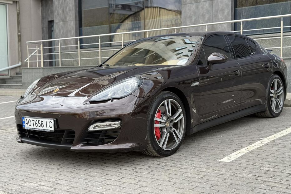 Продам Porsche Panamera GTS 2013 года в Киеве