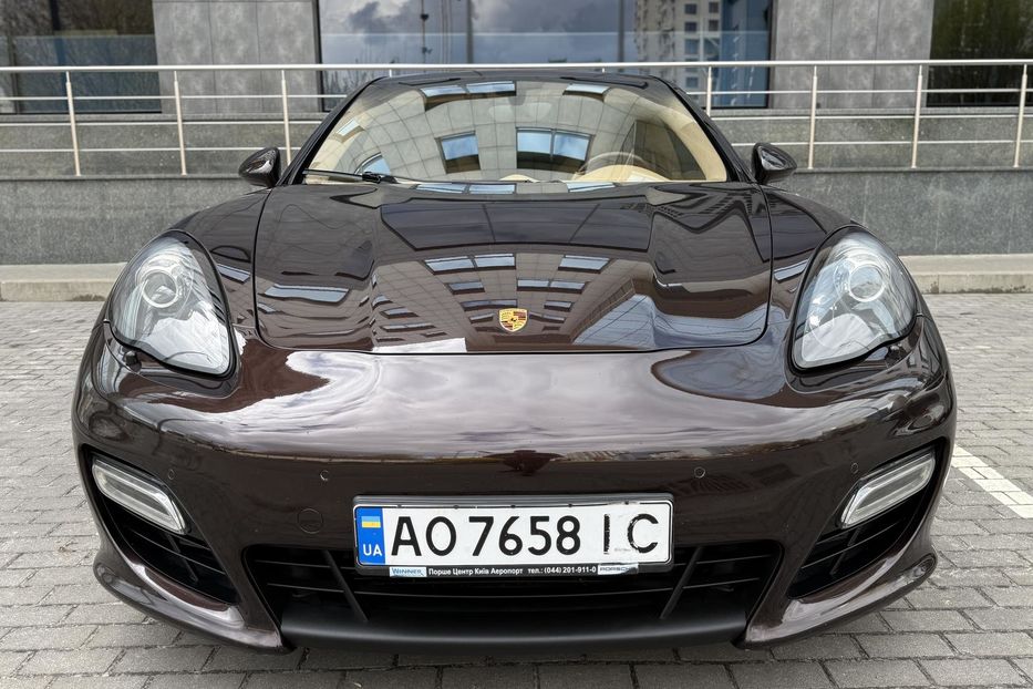 Продам Porsche Panamera GTS 2013 года в Киеве