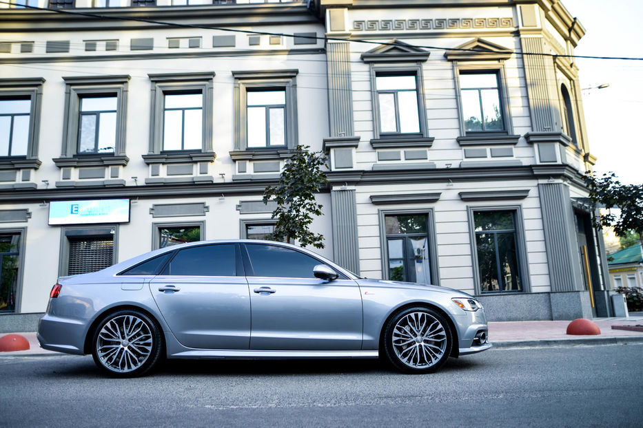 Продам Audi A6 MAX PRESTIGE 2016 2015 года в Одессе