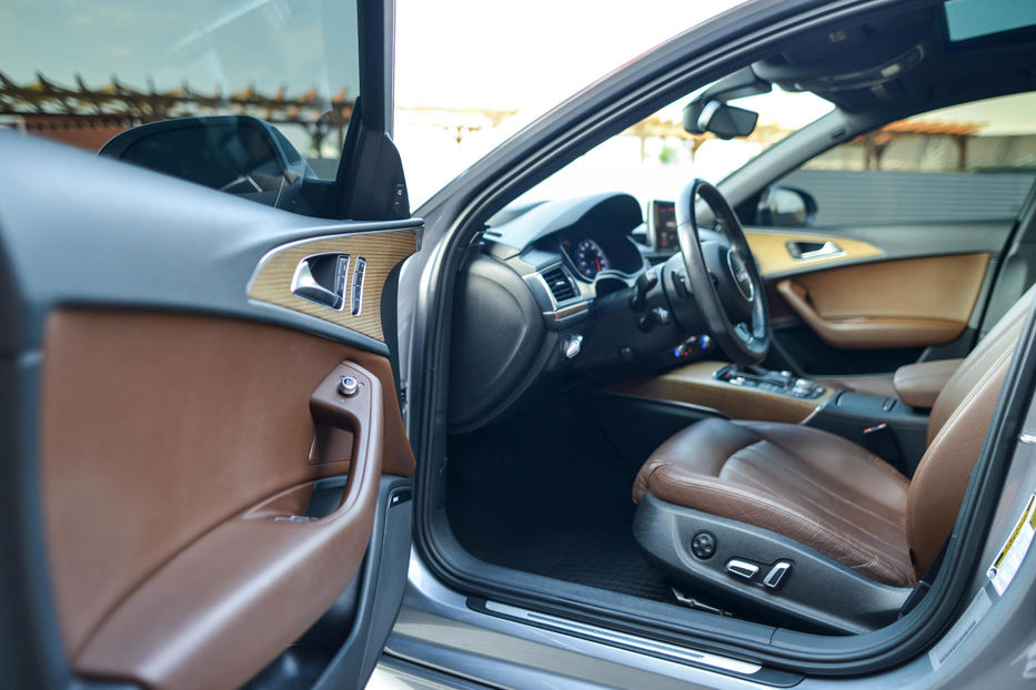 Продам Audi A6 MAX PRESTIGE 2016 2015 года в Одессе