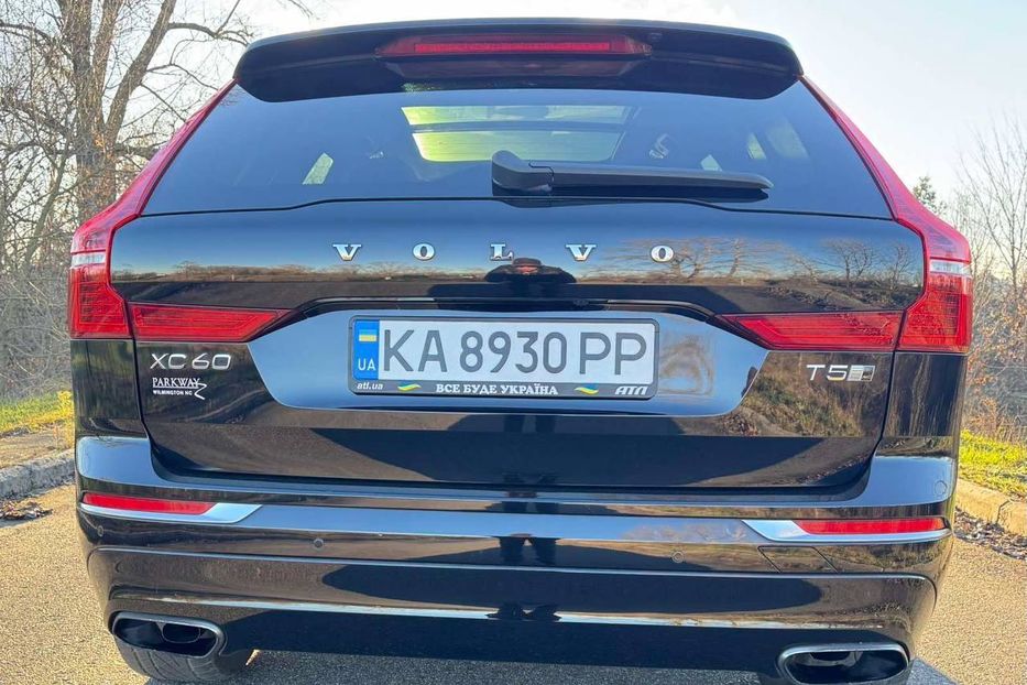 Продам Volvo XC60 2017 года в Киеве