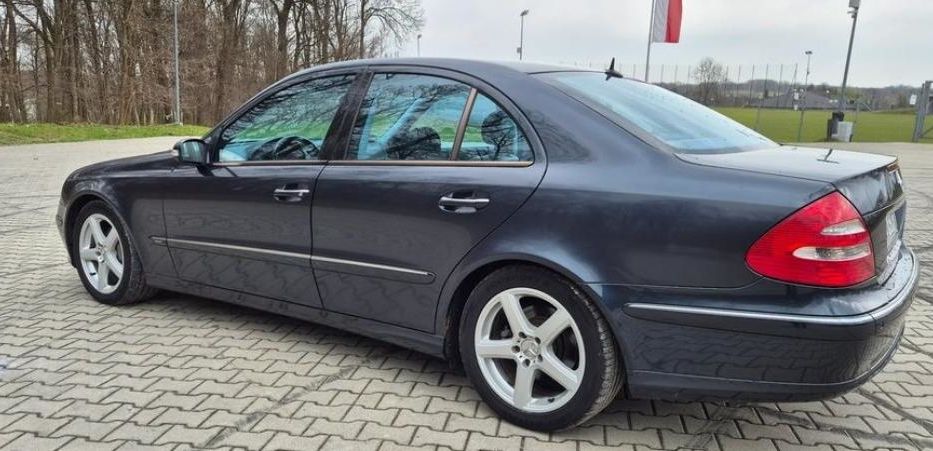 Продам Mercedes-Benz E-Class 2005 года в Житомире