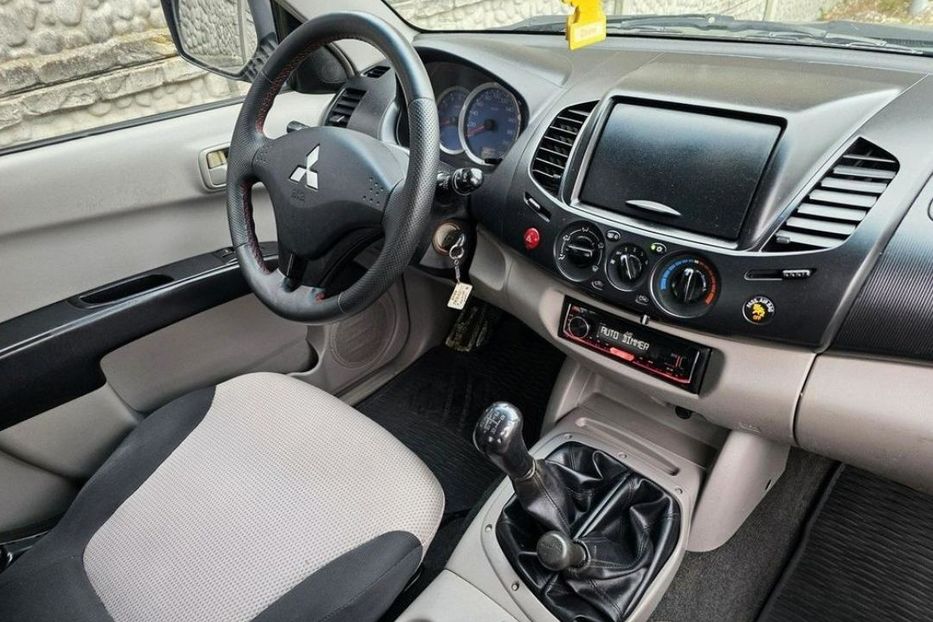 Продам Mitsubishi L 200 2006 года в Днепре