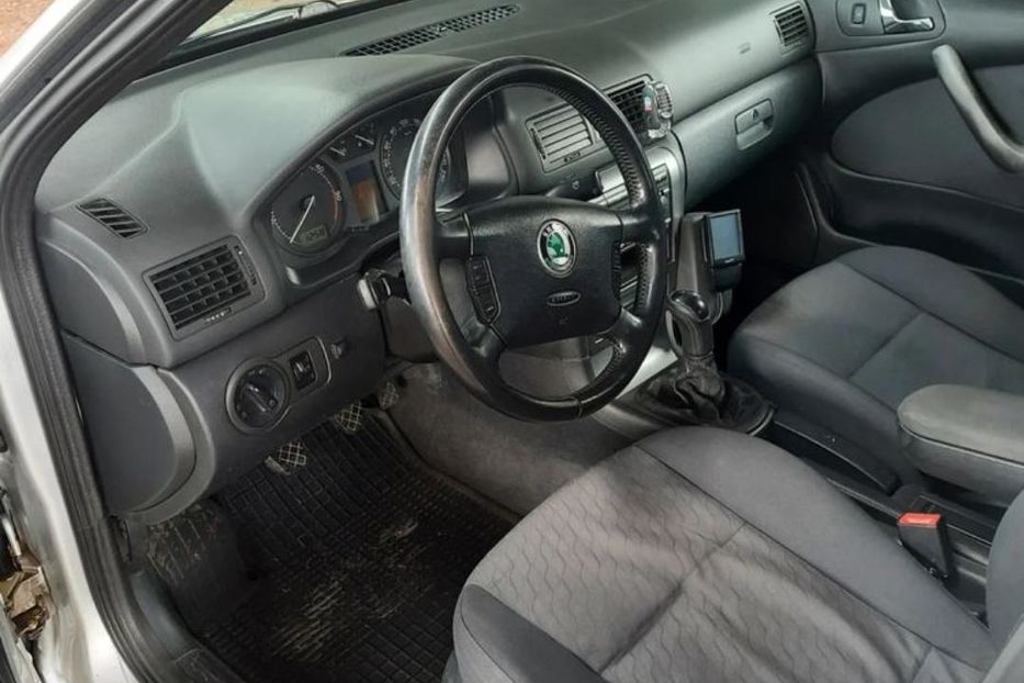 Продам Skoda Octavia 2006 года в Ровно